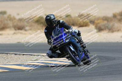 media/Mar-28-2022-Superbike Trackdays (Mon) [[b8603d0f67]]/Open Track Time/Turn 16/